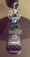 Брелок для ключей Mazda (кожа +металл +стекло) 3337