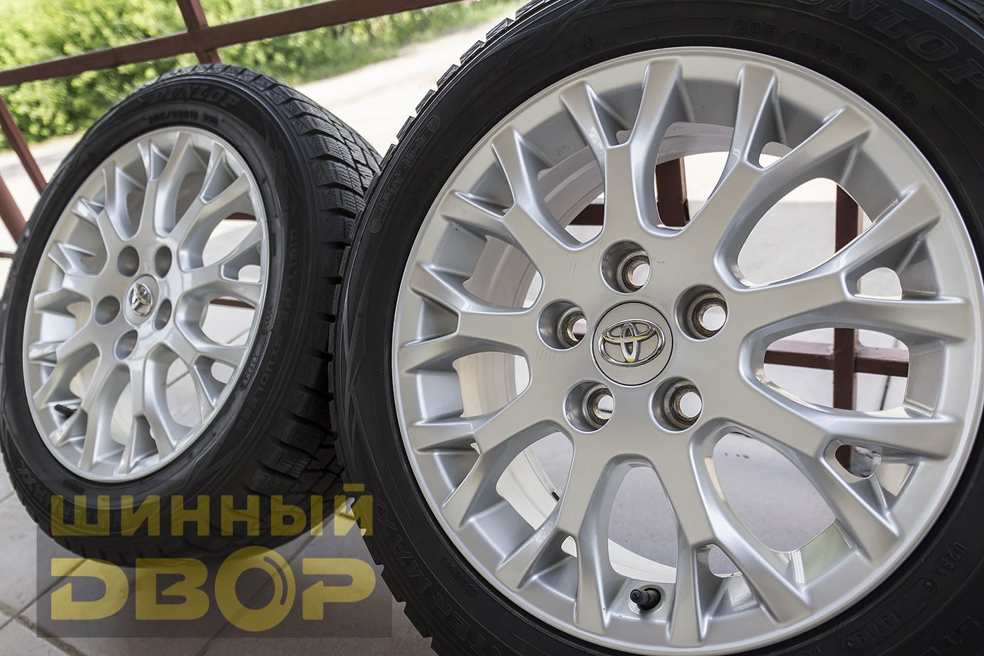 Диски оригинал б/у TOYOTA R16 5-114.3 К-кт 4шт. в Красноярске || Шинный двор