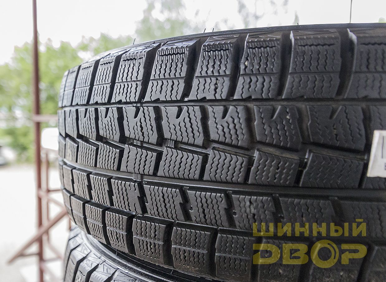 Шины б/у 205/55 R16 Dunlop Winter Maxx 01 К-кт 4шт в Красноярске || Шинный  двор